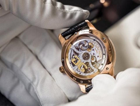 宇舶手表售后维修点（宇舶日常保养）